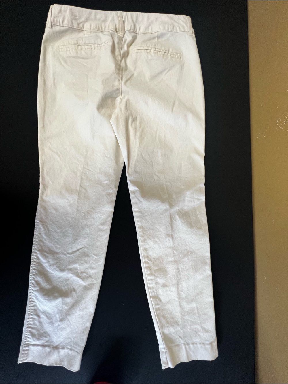 OLD NAVY PIXIE  PANTS IN LIGHT CREAM COLOR. SIZE 6  REG. STRAIGHT LEG - Picture 3 of 8